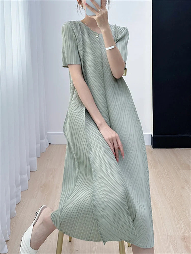 Pleated Dress for Women 2025 Summer New Casual Loose Oblique Pleated Pure Color Minimal Versatile Short Sleeve Dresses