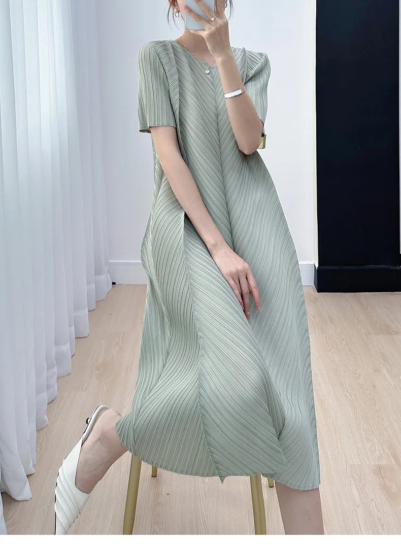 Pleated Dress for Women 2025 Summer New Casual Loose Oblique Pleated Pure Color Minimal Versatile Short Sleeve Dresses